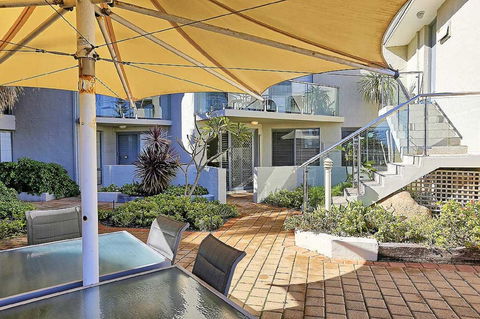 Beachfront @ Scarbs - Accommodation Fremantle 0