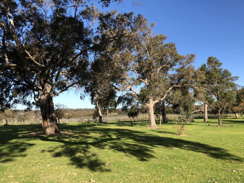 Caves Road Guest Houses - Accommodation Fremantle 2
