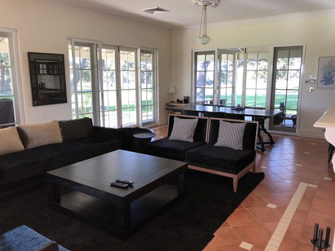 Caves Road Guest Houses - Accommodation Fremantle 0