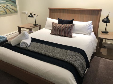 Caves Road Guest Houses - Accommodation Fremantle 6