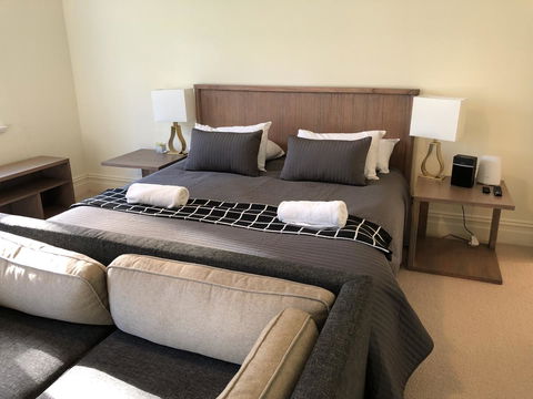 Caves Road Guest Houses - Accommodation Fremantle 10