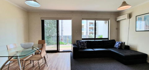 West Beach Lagoon 208 â€“ Great Value! - Accommodation Fremantle 4