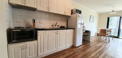 West Beach Lagoon 208 â€“ Great Value! - Accommodation Fremantle 11