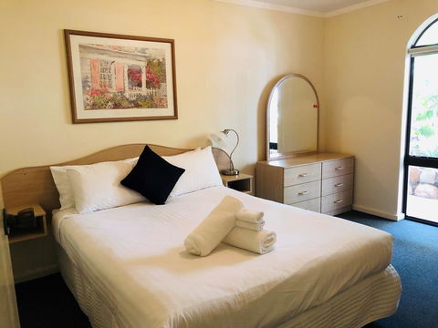 West Beach Lagoon 208 â€“ Great Value! - Accommodation Fremantle 2