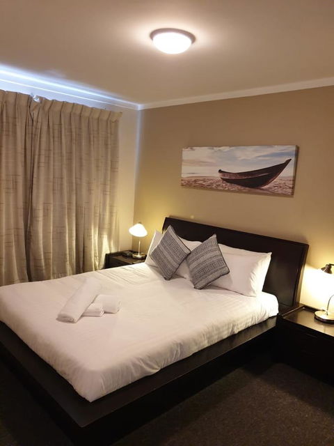 West Beach Lagoon 107 - Great Value - Accommodation Fremantle 3