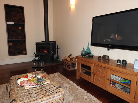 Quiet Escapes Cottages - Accommodation Fremantle 10