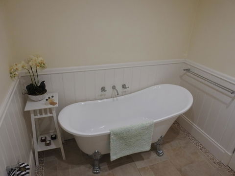 Quiet Escapes Cottages - Accommodation Fremantle 7
