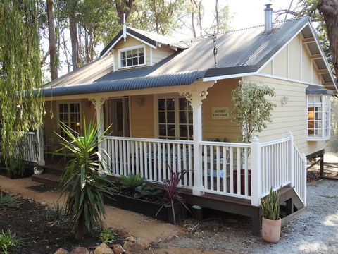 Quiet Escapes Cottages - Accommodation Fremantle 3