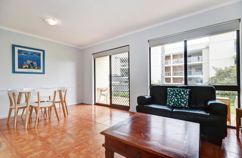 West Beach Lagoon 204 â€“ Ground Floor - Accommodation Fremantle 10