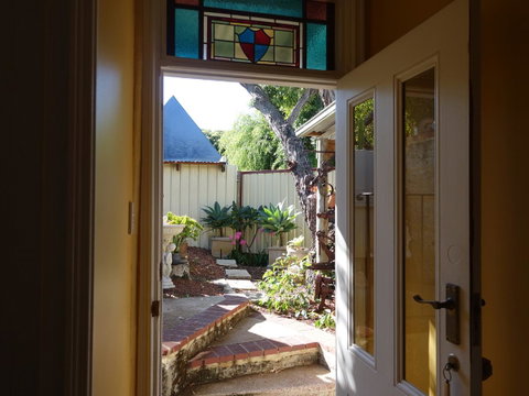 The Blacksmiths Cottage - Accommodation Fremantle 8