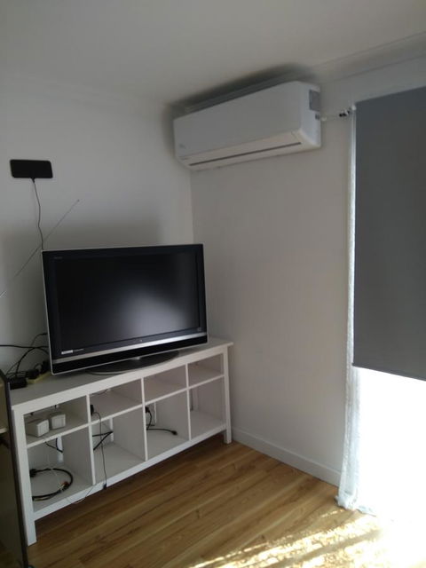 DIANELLA Budget Rooms Happy Place To Stay - Accommodation Fremantle 32
