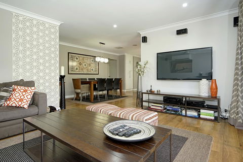 Marcus Villa Booragoon - Accommodation Fremantle 4