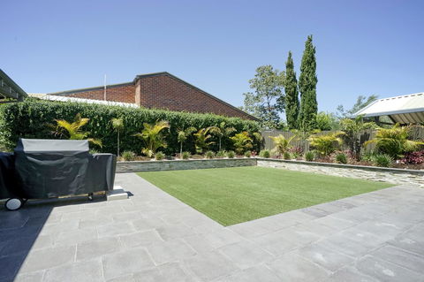 Marcus Villa Booragoon - Accommodation Fremantle 3