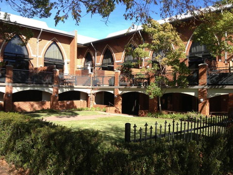Cloisters - Accommodation Fremantle 18