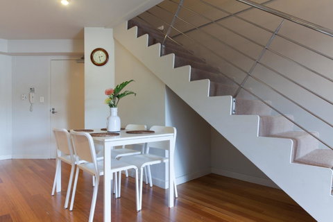 Cloisters - Accommodation Fremantle 2