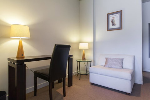 Cloisters - Accommodation Fremantle 14
