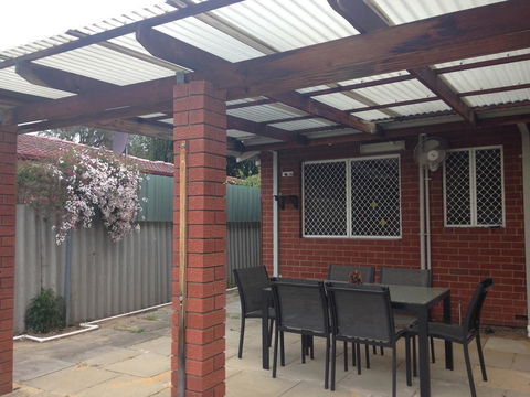 â˜… Stylish Family Home! â˜… - Accommodation Fremantle 24
