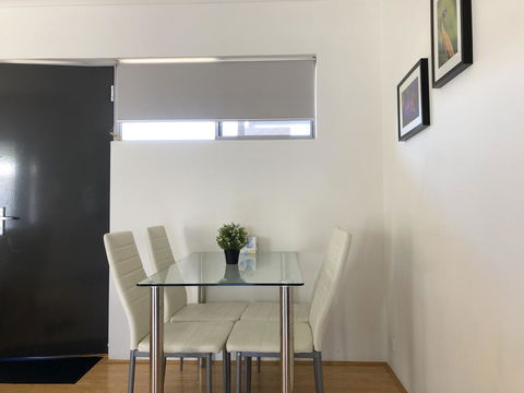 Gerring Court With Free 1 Car Bay Parking - Accommodation Fremantle 15