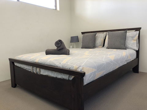 Gerring Court With Free 1 Car Bay Parking - Accommodation Fremantle 3
