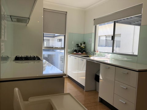 Gerring Court With Free 1 Car Bay Parking - Accommodation Fremantle 11