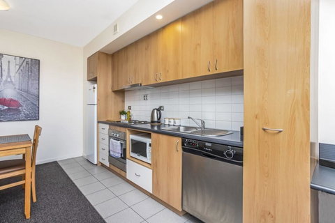 508 Stupendous Sunsets & Views Pool Gym Parking - Accommodation Fremantle 41