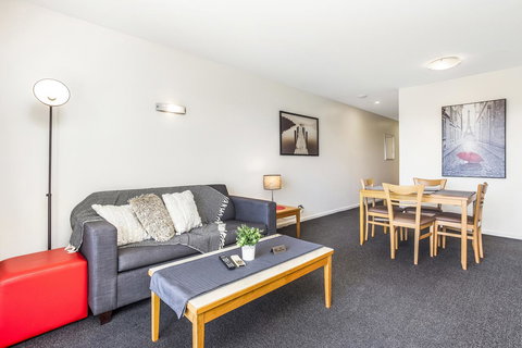 508 Stupendous Sunsets & Views Pool Gym Parking - Accommodation Fremantle 4