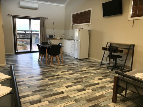 Sabai Accommodation - Accommodation Fremantle 7