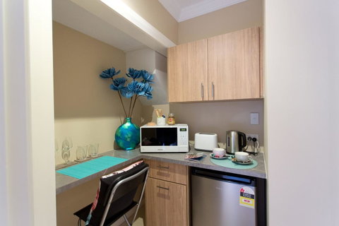 Sorrento Beach Manor - Accommodation Fremantle 25