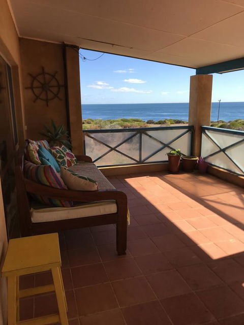 Surf Views - Accommodation Fremantle 10