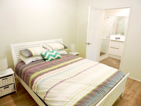 Contemporary Cove - Quindalup - Accommodation Fremantle 8