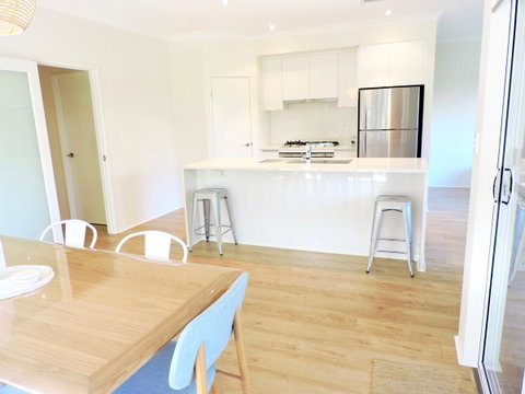 Contemporary Cove - Quindalup - Accommodation Fremantle 6