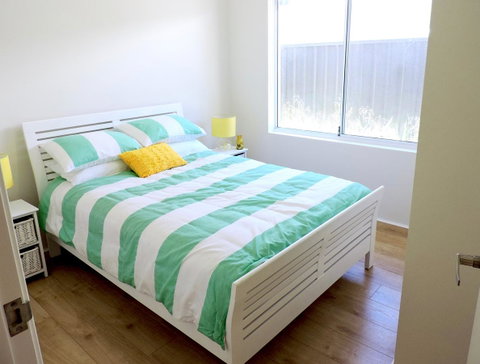 Contemporary Cove - Quindalup - Accommodation Fremantle 10