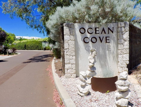 Contemporary Cove - Quindalup - Accommodation Fremantle 1