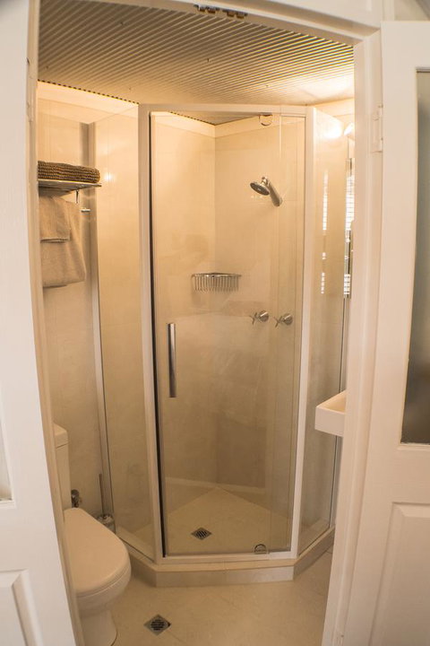 South Beach Bed & Breakfast - Accommodation Fremantle 11