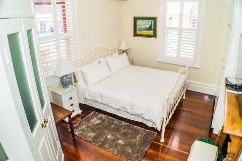 South Beach Bed & Breakfast - Accommodation Fremantle 8