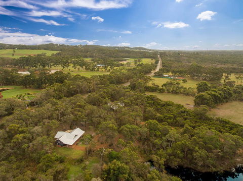 Denmark Forest Retreat - Accommodation Fremantle 4