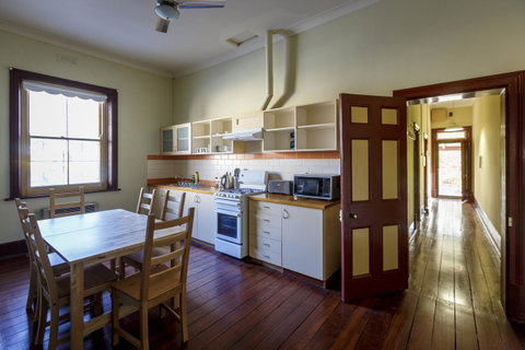 Fremantle Colonial Cottages - Accommodation Fremantle 11