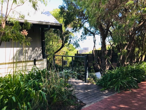 Zephyr Studio - Accommodation Fremantle 22