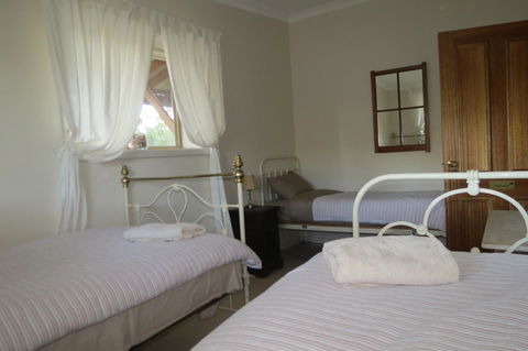 Bentwood Olive Grove Accommodation - Accommodation Fremantle 5