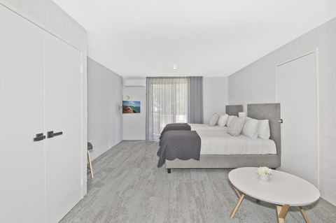 Atrium Hotel Mandurah - Accommodation Fremantle 23