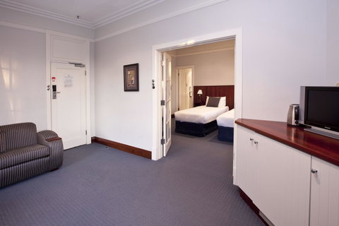 Caves House Hotel & Apartments Yallingup - Accommodation Fremantle 40