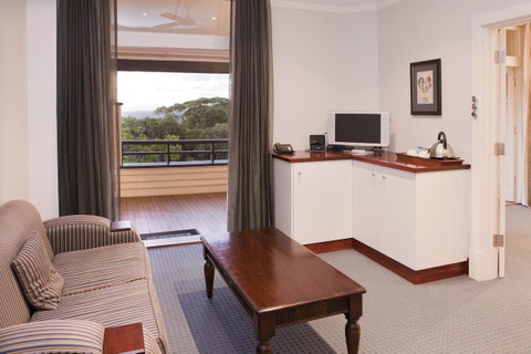 Caves House Hotel & Apartments Yallingup - Accommodation Fremantle 44