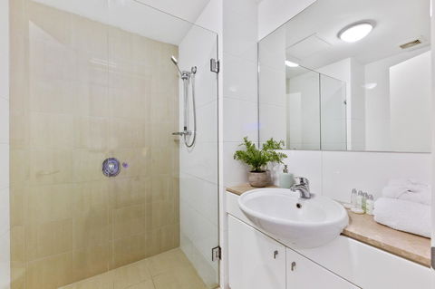 The Executive Penthouse - Accommodation Fremantle 13
