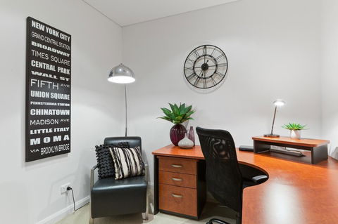 The Executive Penthouse - Accommodation Fremantle 16