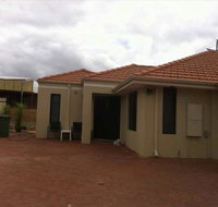 House close to airport - Accommodation Fremantle