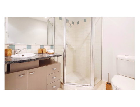 Stylish 1BDR Unit In The Heart Of Subiaco - Accommodation Fremantle 8