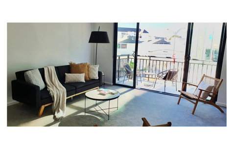 Stylish 1BDR Unit In The Heart Of Subiaco - Accommodation Fremantle 0