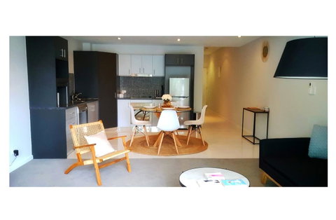 Stylish 1BDR Unit In The Heart Of Subiaco - Accommodation Fremantle 6