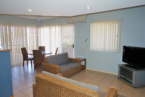Osprey Holiday Village Unit 122 2 Bedroom - Accommodation Fremantle 3