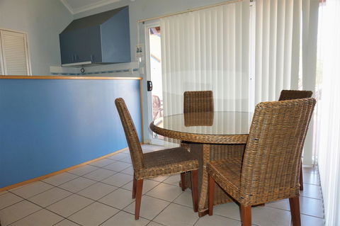 Osprey Holiday Village Unit 122 2 Bedroom - Accommodation Fremantle 4